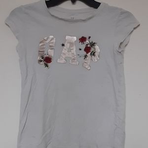 A Gap tee